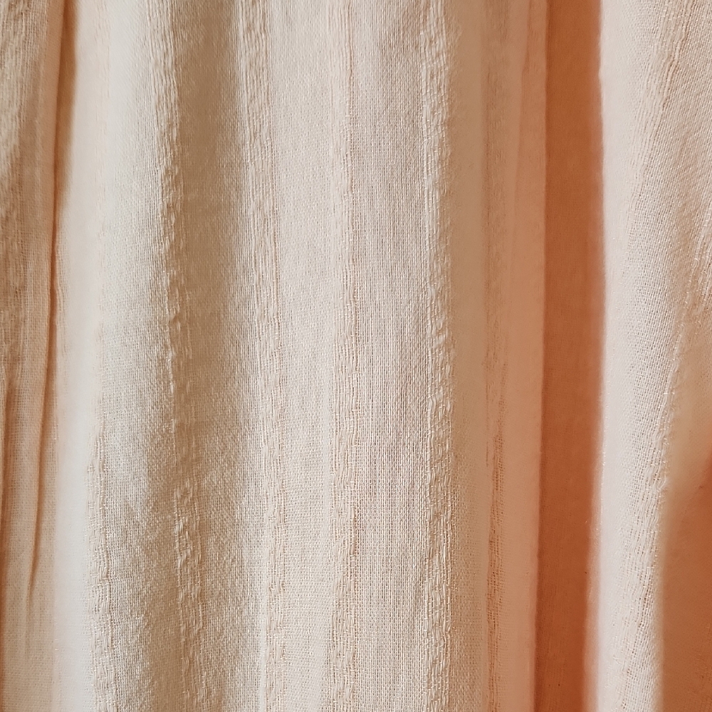 NWT - American Eagle Outfitters Light Peach Shirt - L - Picture 4 of 4